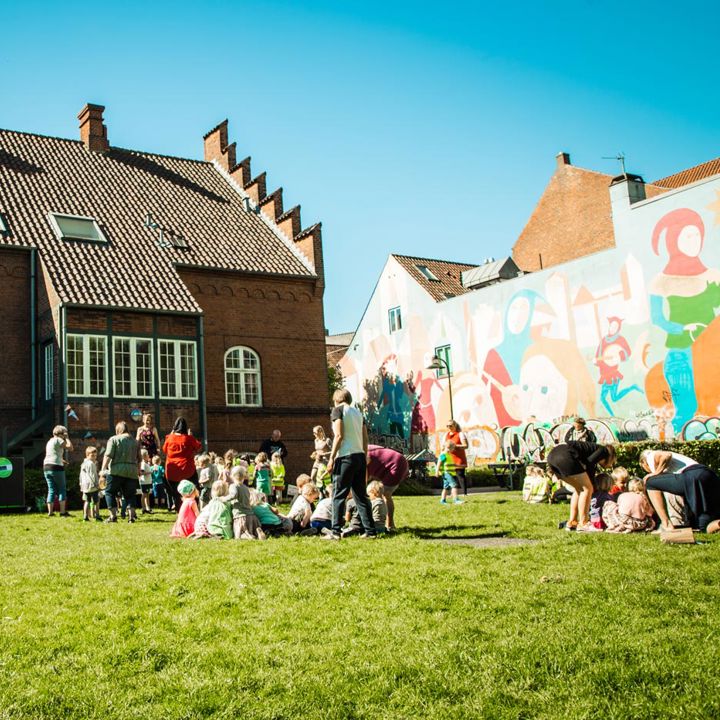 Kreativt Hus For Børn